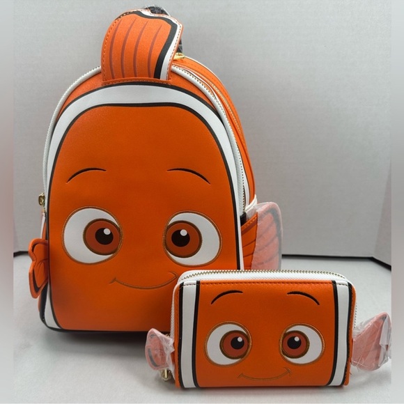 Loungefly Finding Nemo 20th Anniversary Cosplay Mini Backpack & Wallet Set main image 9